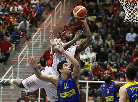 כמעט "טריפל דאבל". הולוואי (מנהלת הליגה)