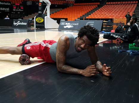 סטודמאייר יוביל את ירושלים לניצחון? (האתר הרשמי)