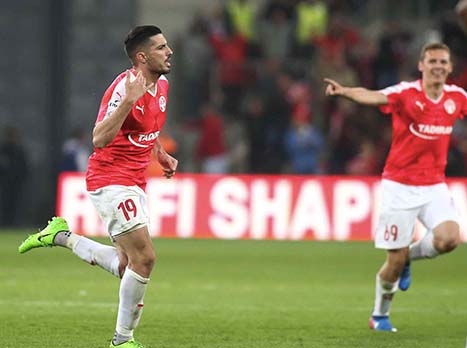 איזה טיימינג. זריהן חוגג (אלן שיבר)