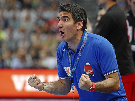 המאמן הלאומי הבא? יכול מאוד להיות. קרלוס