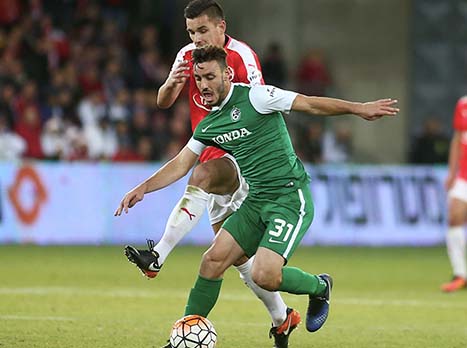 חוזר להרכב. נטע לביא (צילום: אלן שיבר)