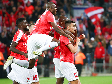 חתום על שער ענק. הובאן (דני מרון)