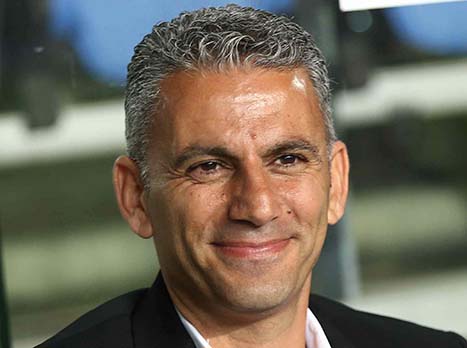 יחזקאל. נסע להופעה של בנו (אלן שיבר)