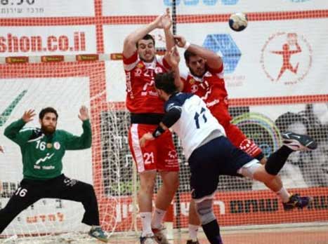 הפועל ראשל"צ בחצי הגמר (גבי אלאלוף, הפועל ראשל"צ)