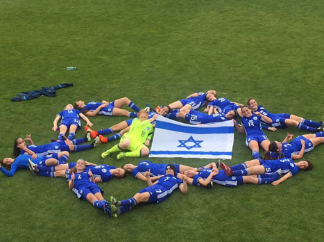 "כדורגל הנשים עובר מהפך"