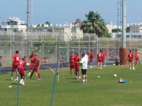 לא תלויים בעצמם