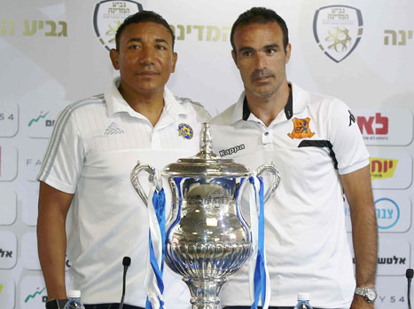 המאמנים מוכנים למעמד (אלן שיבר)