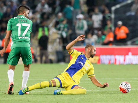 מגיע לחיפה ללא תמורה. אלברמן (דני מרון)