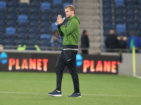 בחיפה זועמים מהדרישה שלו. איולפסון (יוסי שקל)