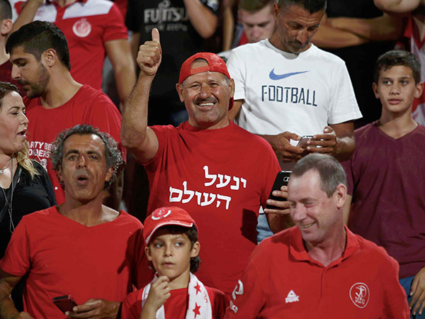 הקהל של הפועל יעמוד לצד הקבוצה? (אלן שיבר)