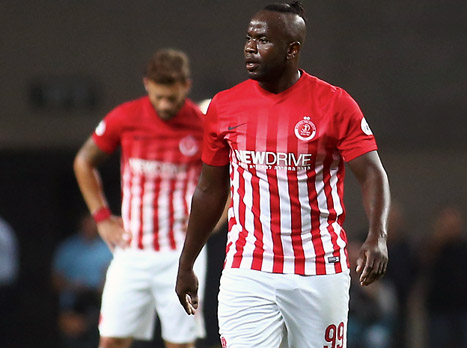 מעדיף להתאוורר מחוץ לישראל. תמוז (אלן שיבר)