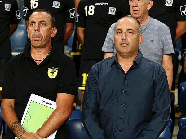 אין לו תעודת פרו. לבנדה (אלן שיבר)