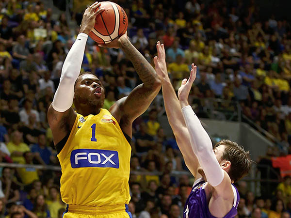 מדורג 92. תומאס (אלן שיבר)