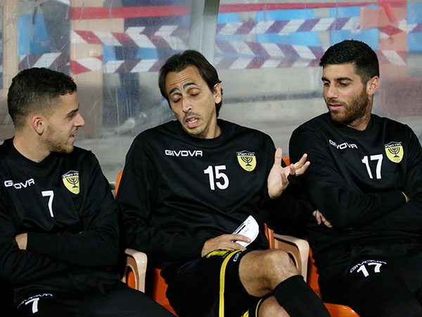 בן זקן העדיף להכניס קודם את צמח (יוסי שקל)