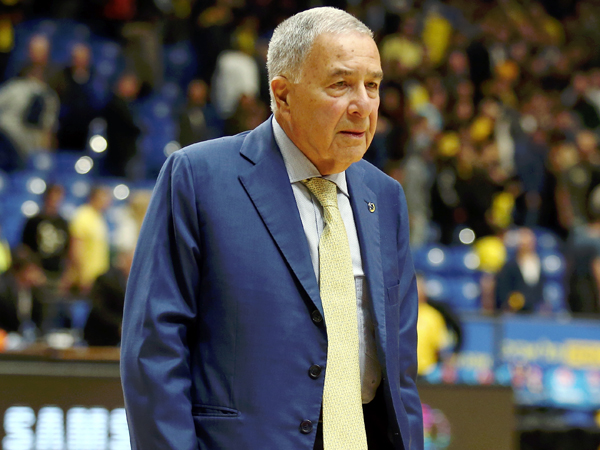 מזרחי. יכול לטפוח לעצמו על השכם (אלן שיבר)