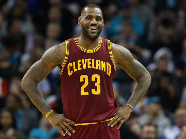 "אני מנצח אותו". ג'יימס (Getty)