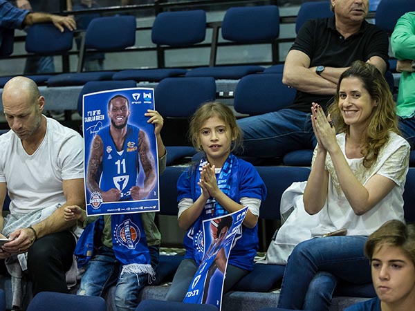 מבצר פרוץ (מנהלת הליגה)