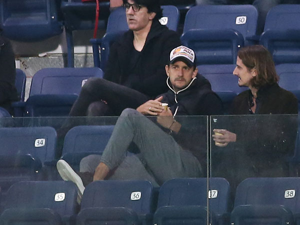 פיליפנקה צופה מהצד. ההגנה של אשדוד מתחזקת (צילום: דני מרון)