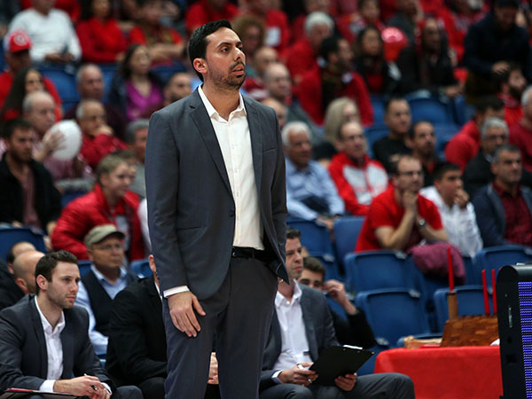 הקבוצה שלו הייתה בערב התקפי נדיר. מאור (אלן שיבר)