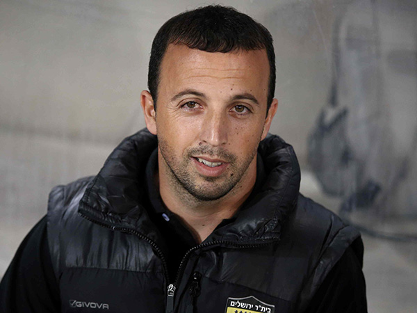 בן זקן. מאמין שאפשר לעבור את כפ"ס גם בהרכב משני (אלן שיבר)