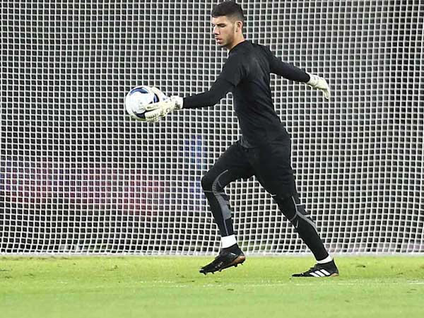 קפץ למים הקרים מוקדם מדי? גלזר