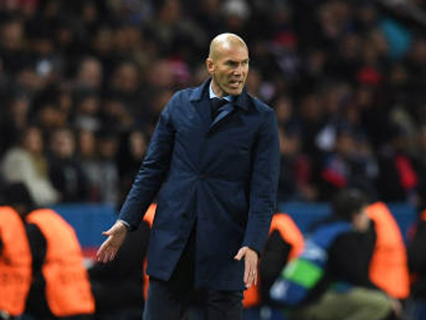 זידאן. מכיר טוב את הגברת הזקנה (getty)