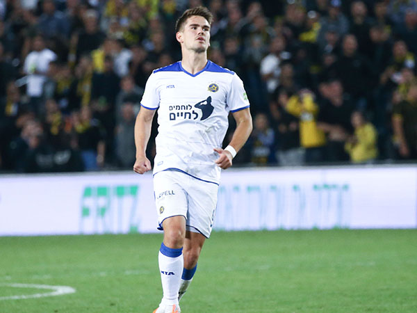 רוצה להתקדם. קיארטנסון (דני מרון)