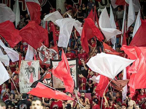 מבט נוסף על תצוגת העידוד (מנהלת הליגה)