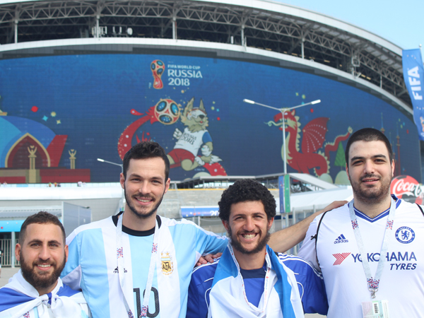 רועי והפמליה