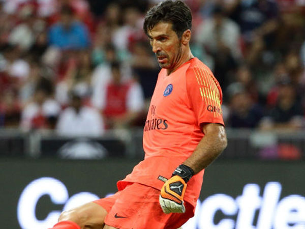 מעבר מפתיע. בופון (getty)