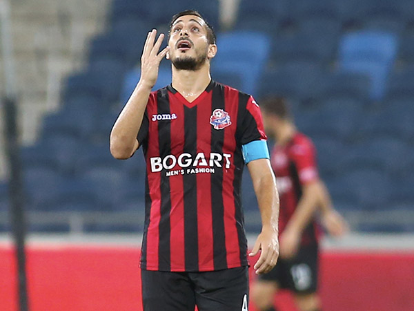 מלול. נעצר במשקוף (אלן שיבר)