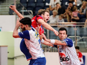 (הדר ואן קולא, איגוד הכדוריד)