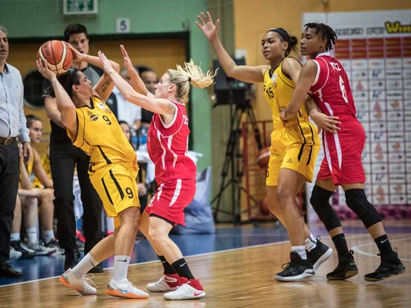 צעירי עם הכדור (עודד קרני, באדיבות מנהלת ליגת העל לנשים)