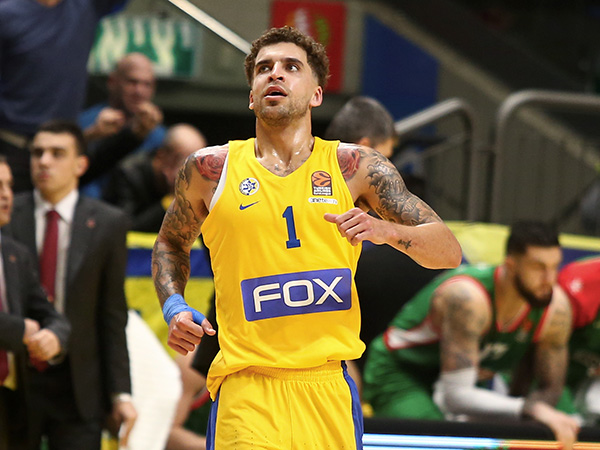 ווילבקין. קודם כל סקורר (אלן שיבר)