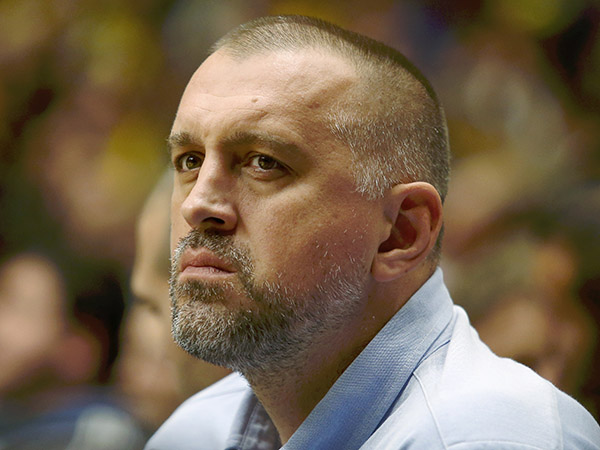 שארפ: "לא מבין מה רוצים מוויצ'יץ'" (אלן שיבר)