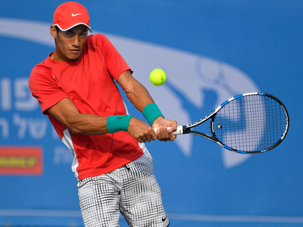 ניצחון קליל בחצי. צוקרמן (איגוד הטניס)