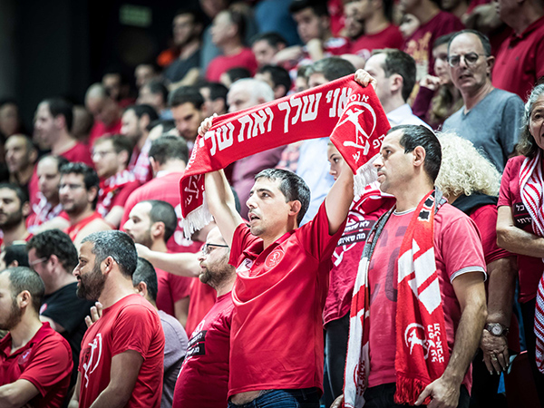 זלזול באוהדים (מנהלת)