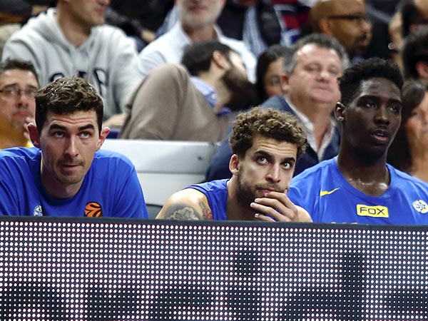 עדיין מחפשים זהות (אלן שיבר, מדריד)