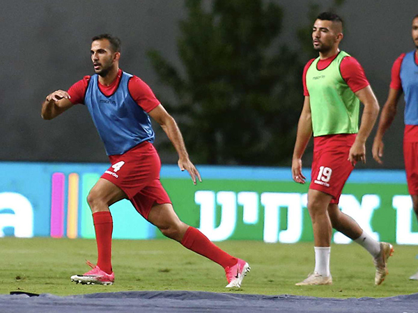 דגני ישחק כמגן ימני? (אלן שיבר)