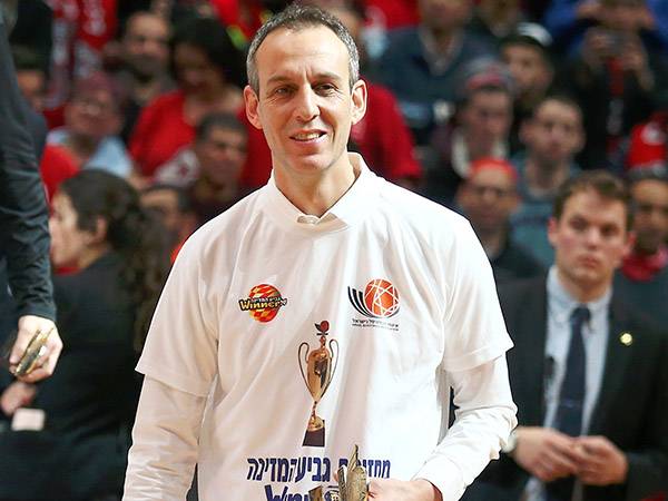 "אין לי ספק שתהיה המשכיות", קטש (אלן שיבר)