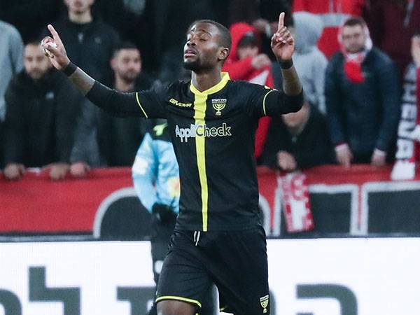 פלומן. התשובה של האורחת הייתה מהירה (דני מרון)