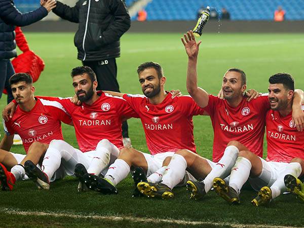 חגגו בהפגנתיות. שחקני ב"ש (אלן שיבר)