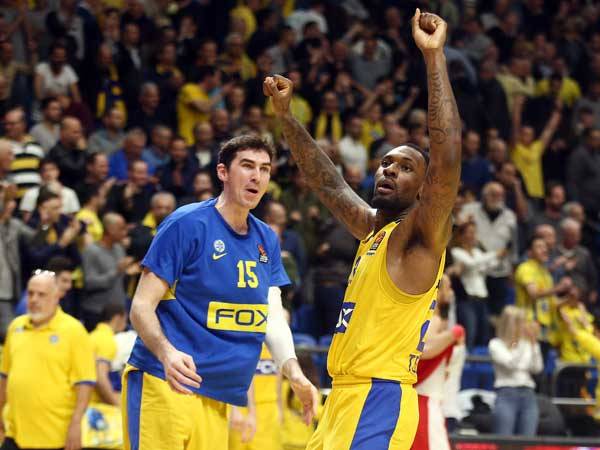 בלאק יחגוג על חשבון גיבור ילדותו? (צילום: אלן שיבר)