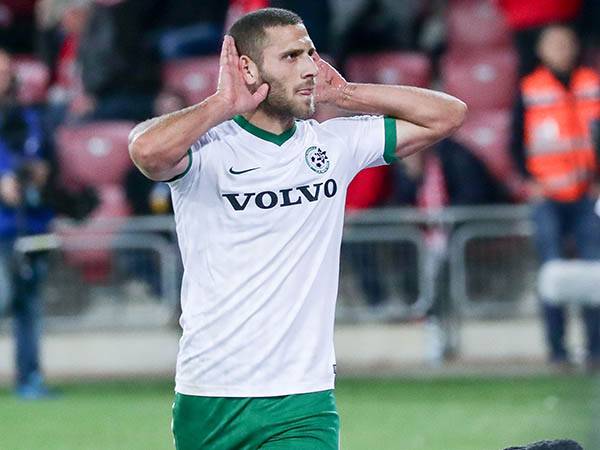 בדרך לאוסטריה. וייסמן (דני מרון)