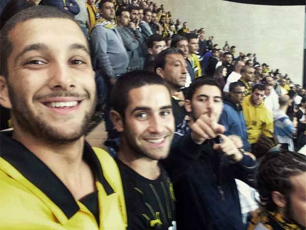 המשחק מול רמה"ש לזכרו. עידו בן ארי ז"ל (משמאל) (באדיבות המשפחה)