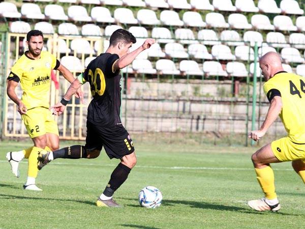 1:1 מעודד לנתניה בהכנה (הטוויטר של אא"ק אתונה)