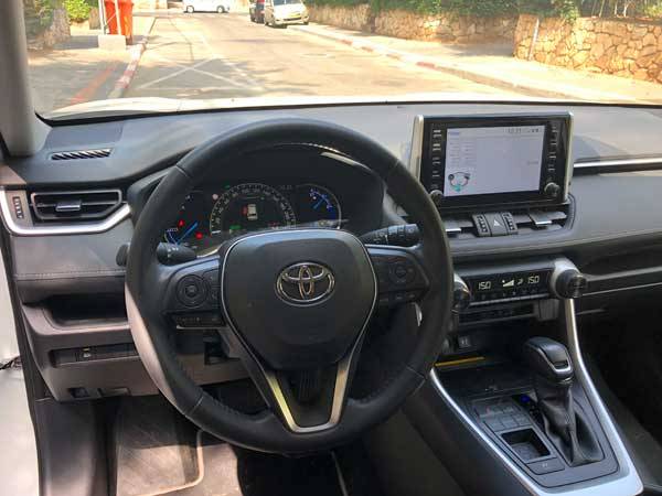 הפלסטיקה כנראה תישאר טובה לעוד הרבה שנים (אייל אברהמי)