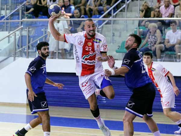 הפועל ראשל"צ עם עוד ניצחון (הדר ואן קולא, איגוד הכדוריד)