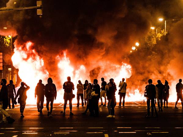 ברצלונה סוערת (Getty)