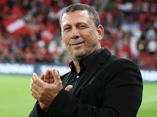 קלינגר, יחזיר את הפועל לצמרת? (אלן שיבר)